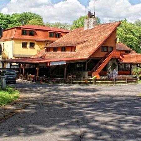 Zajazd Ostep Gorzyń المظهر الخارجي الصورة